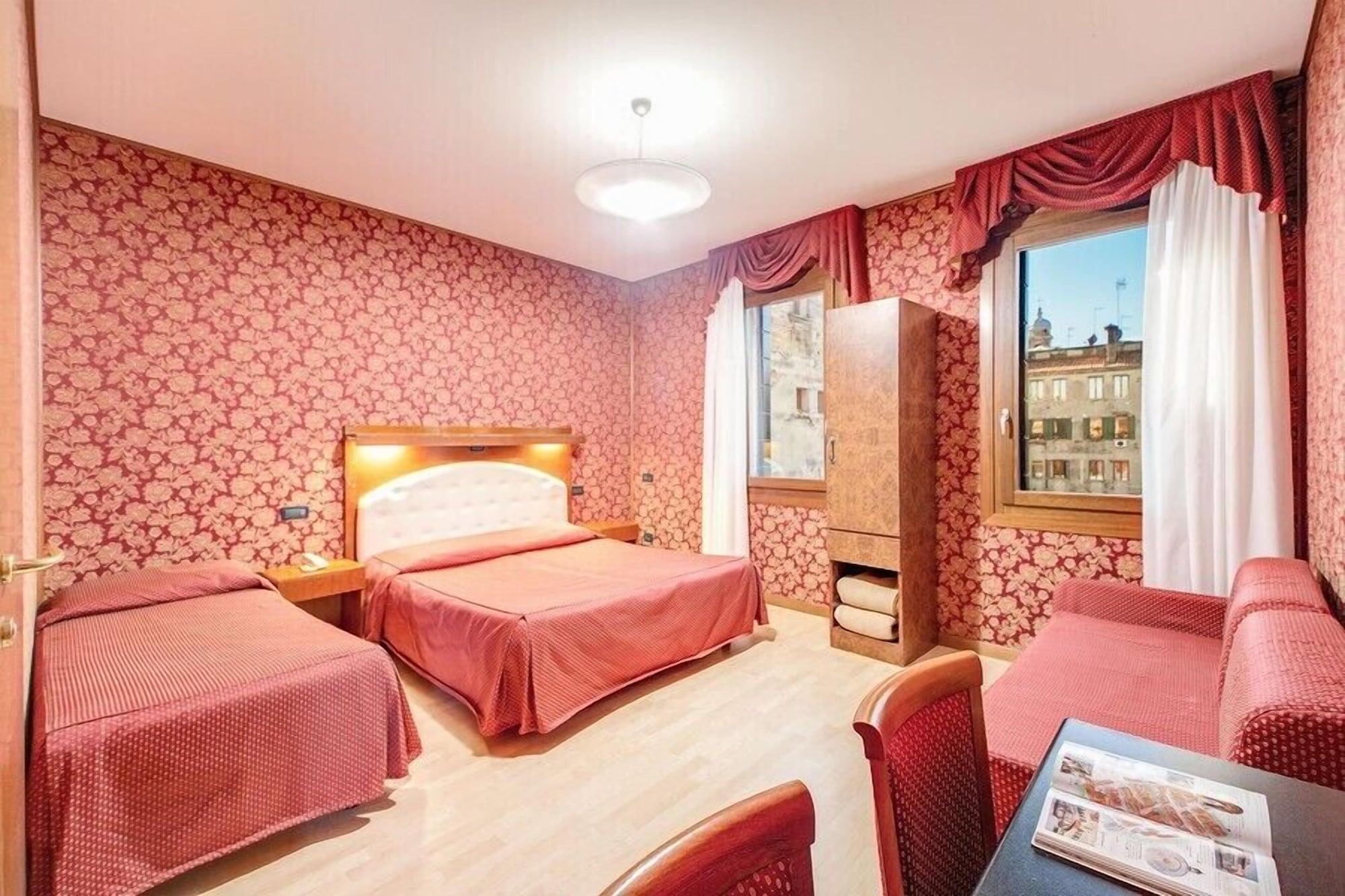 Atlantide Hotel Venice Exterior photo
